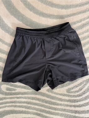H&M Divided Lightweight Quick Dry Running shorts size small